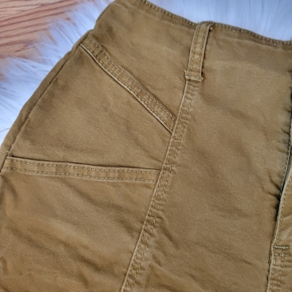 2/$20 Universal Thread High-Rise Midi Shorts 6 - Picture 4 of 13